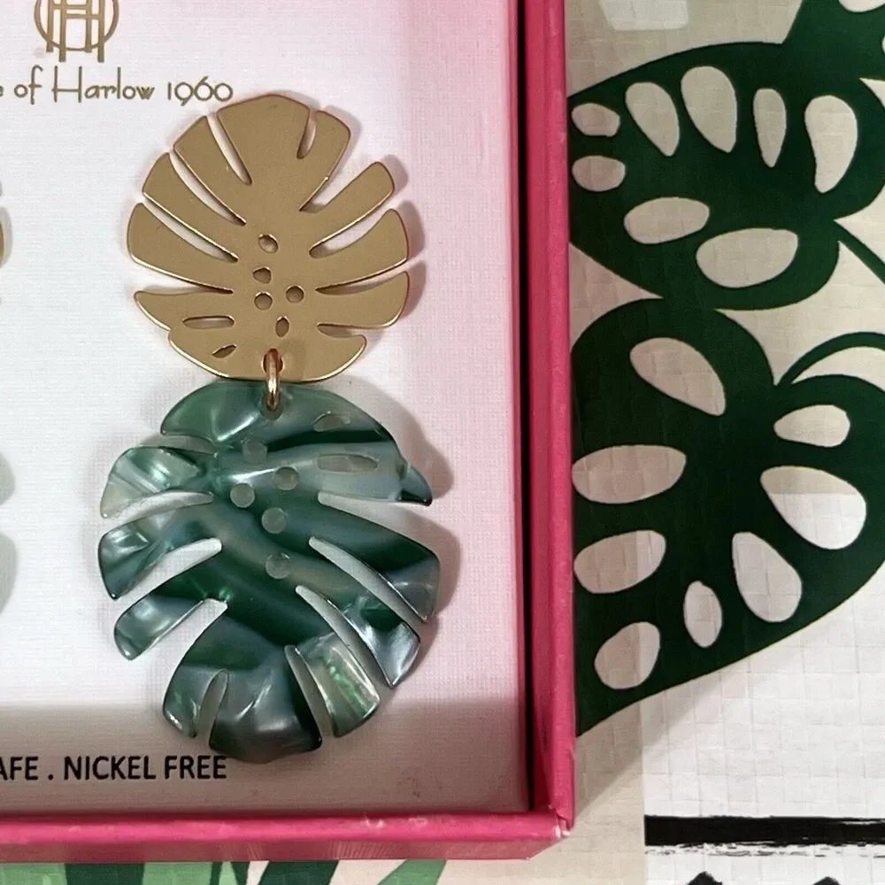 Monstera Leaf Dangling Earrings Green Gold Nickel Free Tropical Plant Palm NIB - Picture 3 of 12